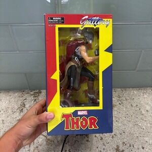 W36‎ Diamond Select Toys PVC Gallery Marvel Diorama Mighty Thor Jane Foster NIB